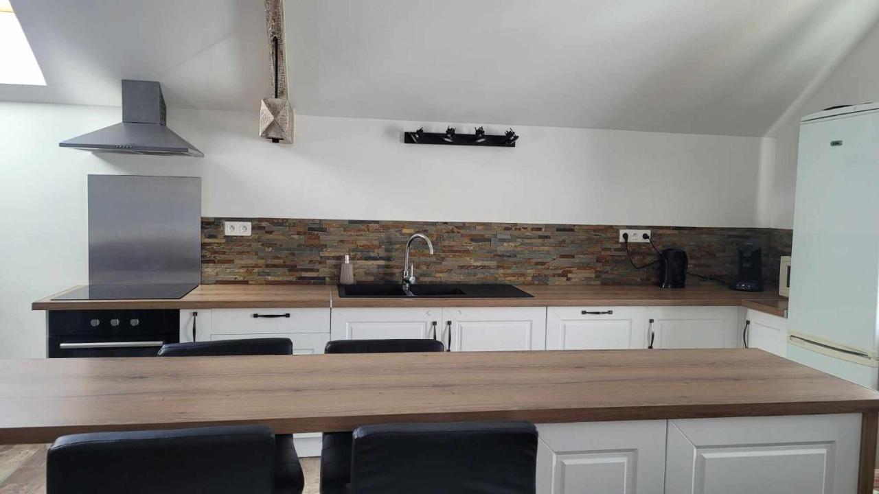 Charmante Maison A Haybes Экстерьер фото